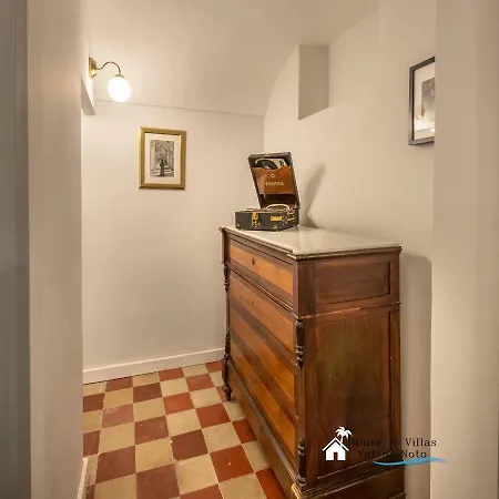 Donna Maddalena Bed and breakfast Noto
